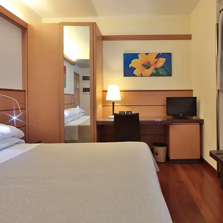 Best Western Hotel Dei Cavalieri Barletta Exterior photo
